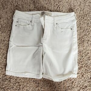 Liverpool Women's White Bermuda Shorts